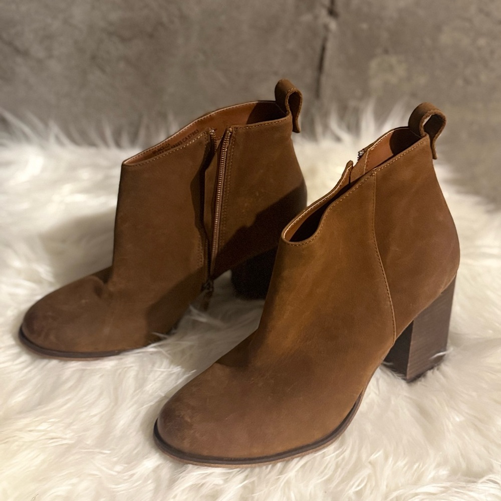 BP. Women’s block heel booties , size 11M, color Brown